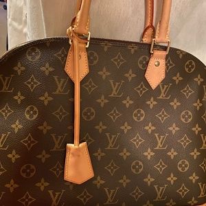 Louis Vuitton Alma GM